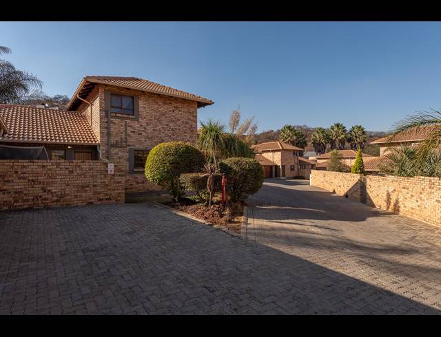3 BEDROOM DUPLEX SOLD IN MEYERSDAL